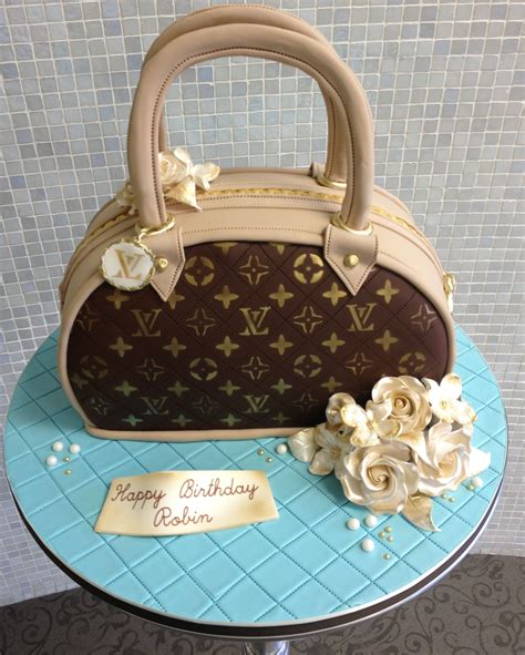 lv purse cake